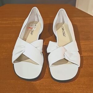 Women's 8.5 Sandals(white)